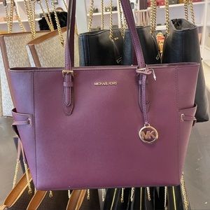 Michael Kors Gilly Large drawstring travel leather top zip tote!